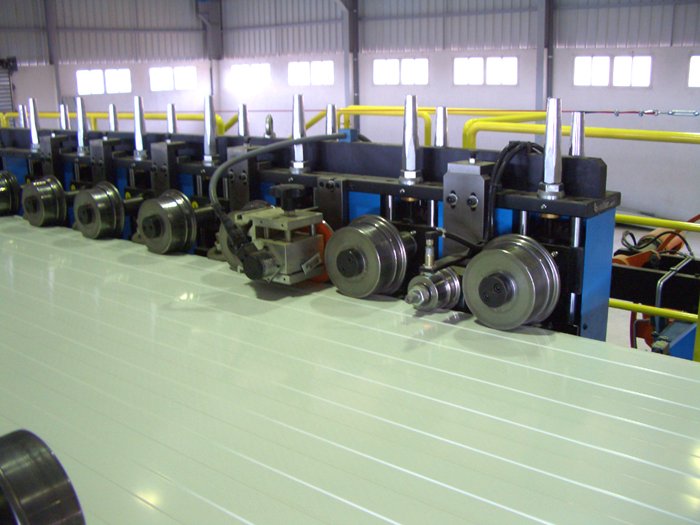 ROLL FORMING MACHINE PMD TYPE WITH UPPER MOBILE SUPPORTS configuration image for 59001A