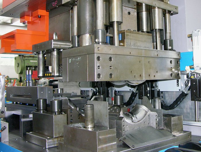 GROUP OF DIES configuration image for 56201B