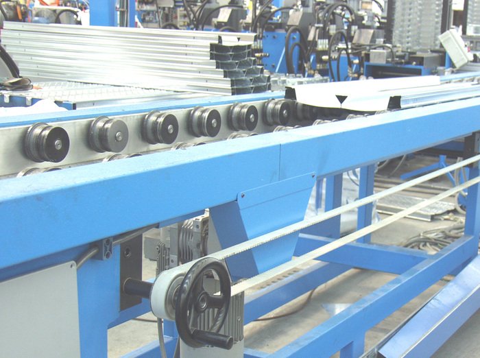MOTORIZED CONVEYOR configuration image for 69002B