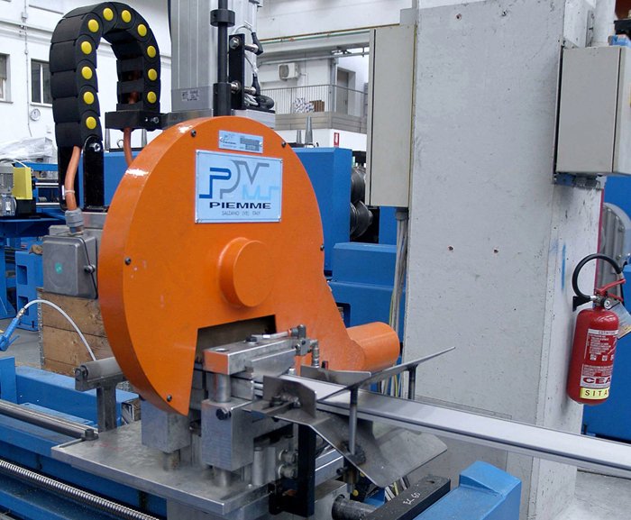 FLYING CUTTING SAW configuration image for 51101B