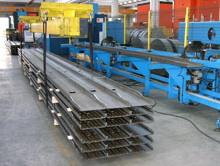 UNLOADING BENCH 12 m configuration image for 15005